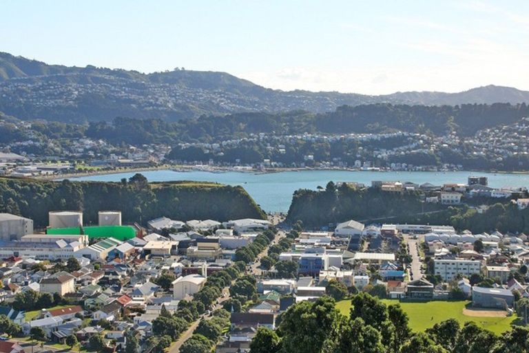 Photo of property in 85e Seatoun Heights Road, Seatoun, Wellington, 6022