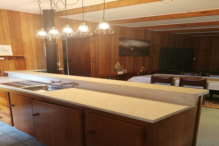 Photo of property in 22 Tombleson Road, Lake Rotoma, Rotorua, 3074