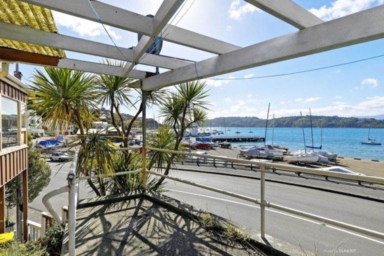Photo of property in 462 Evans Bay Parade, Hataitai, Wellington, 6021