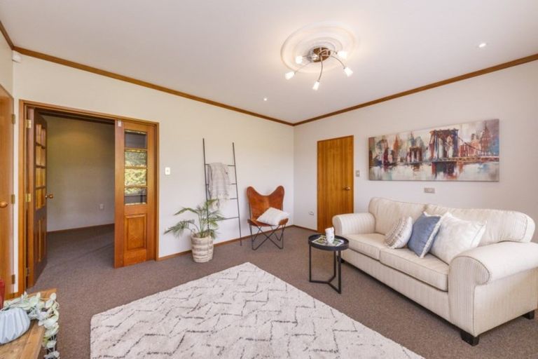 Photo of property in 37 East Street, Terrace End, Palmerston North, 4410