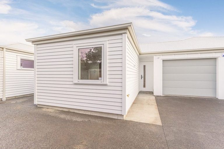 Photo of property in 67 Marriotts Road, North New Brighton, Christchurch, 8083