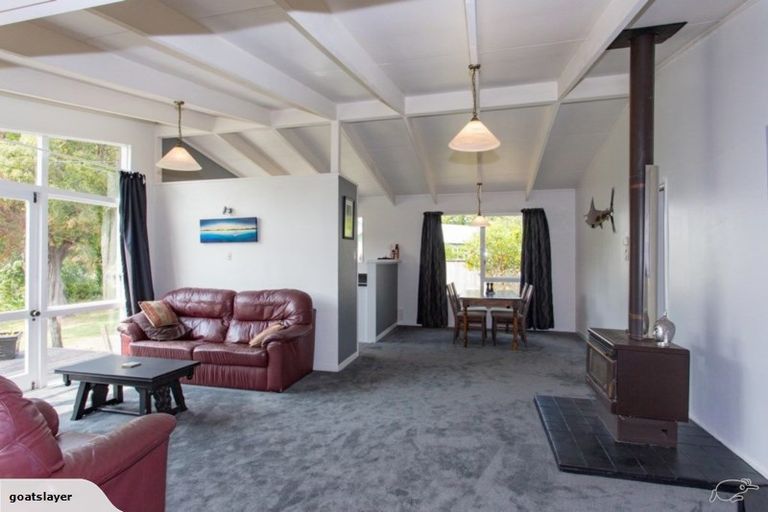 Photo of property in 100 Putiki Drive, Putiki, Whanganui, 4500