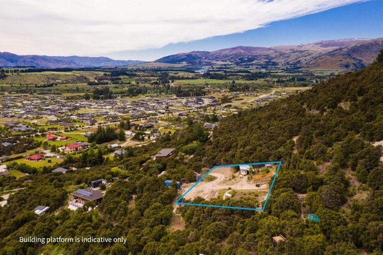 Photo of property in 69 Kanuka Rise, Albert Town, Wanaka, 9305