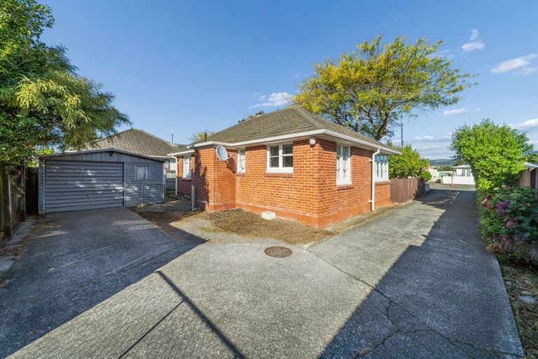 Photo of property in 82 Pine Avenue, Ebdentown, Upper Hutt, 5018