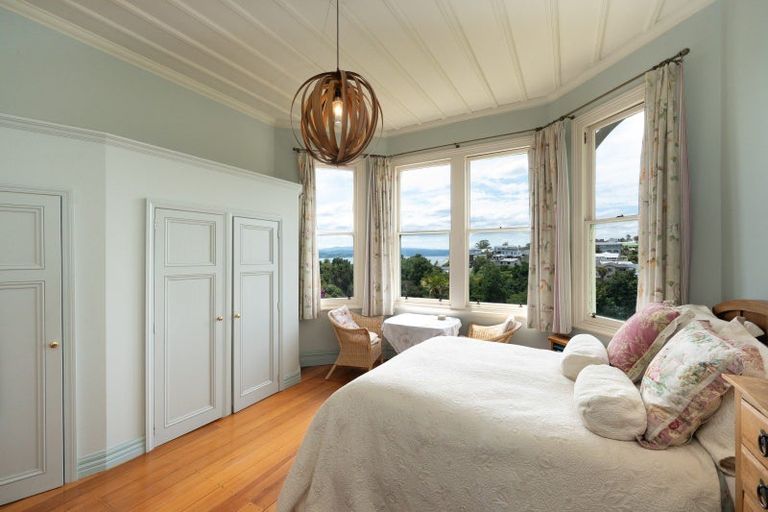 Photo of property in 7 Lincoln Road, Bluff Hill, Napier, 4110