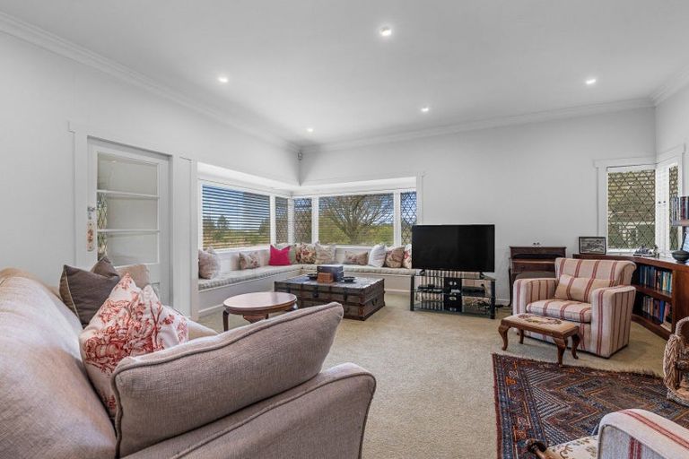 Photo of property in 40 Takinga Street, Mourea, Rotorua, 3074