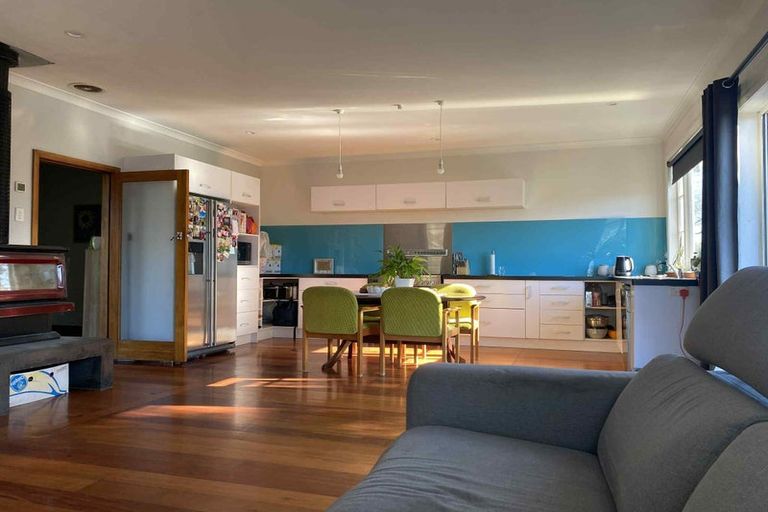 Photo of property in 25 Liverpool Street, Takaro, Palmerston North, 4412