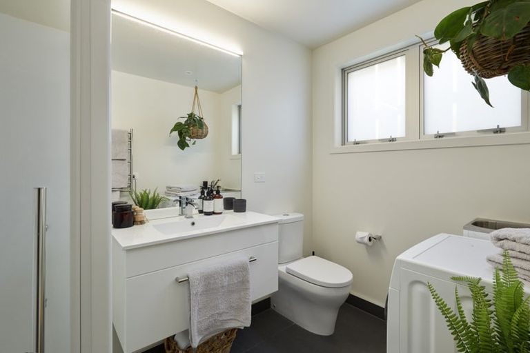 Photo of property in 241b Oceanbeach Road, Mount Maunganui, 3116