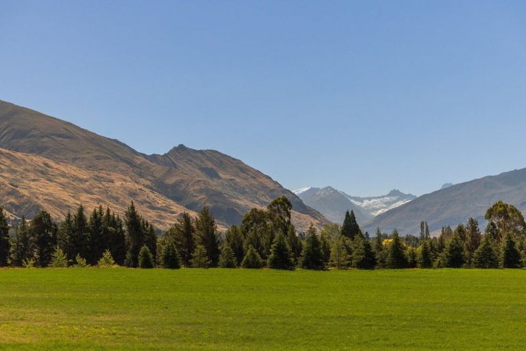 Photo of property in 182 Faulks Road, Wanaka, 9382