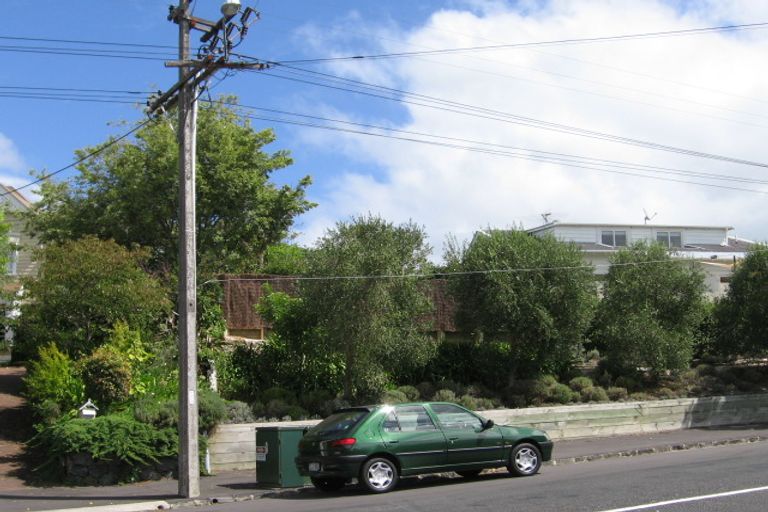 Photo of property in 52 Hinemoa Street, Birkenhead, Auckland, 0626