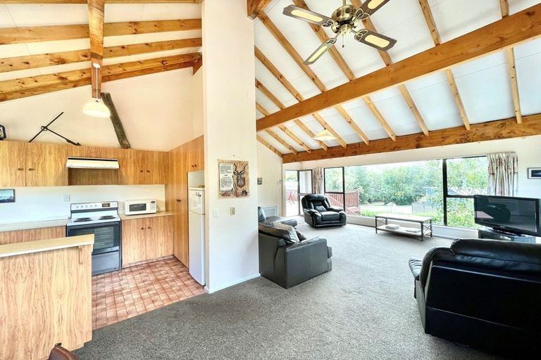 Photo of property in 13 Pioneer Drive, Lake Tekapo, 7999