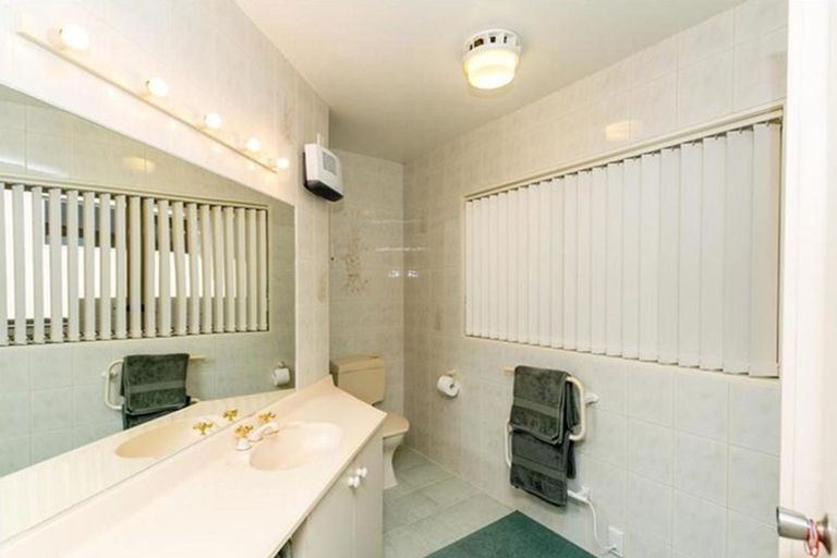 Photo of property in 16b Motukari Place, Onaero, Waitara, 4383