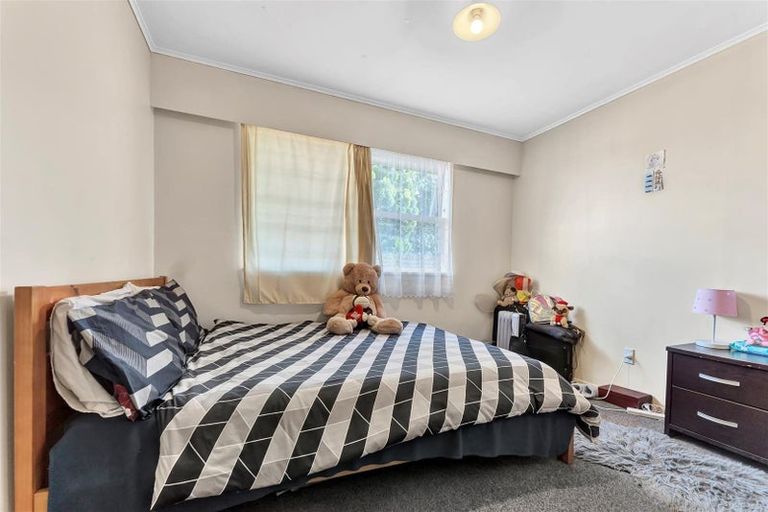 Photo of property in 44 Royston Street, Rosehill, Papakura, 2113