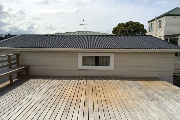 Photo of property in 1/13 Elliott Avenue, Bayview, Auckland, 0629