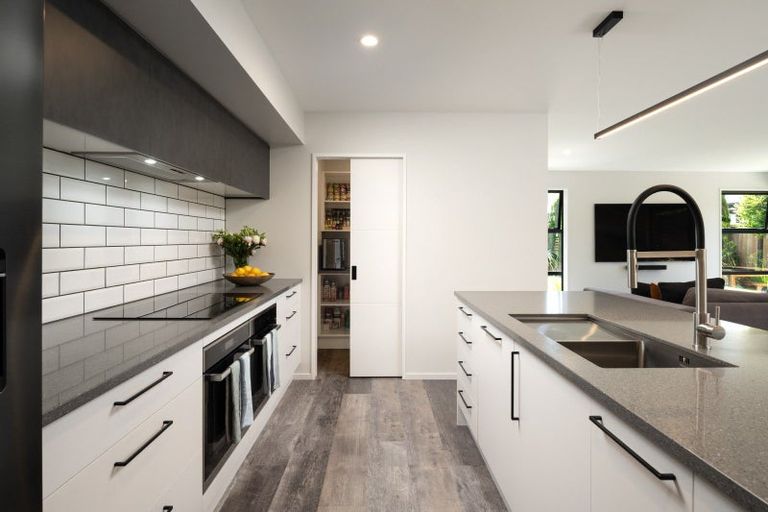 Photo of property in 222 Taylor Pass Road, Witherlea, Blenheim, 7201