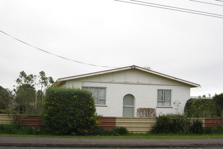 Photo of property in 38 Carthew Street, Okato, 4335