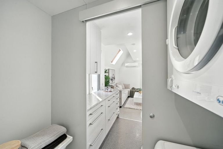 Photo of property in 2/31 Gloucester Street, Christchurch Central, Christchurch, 8013