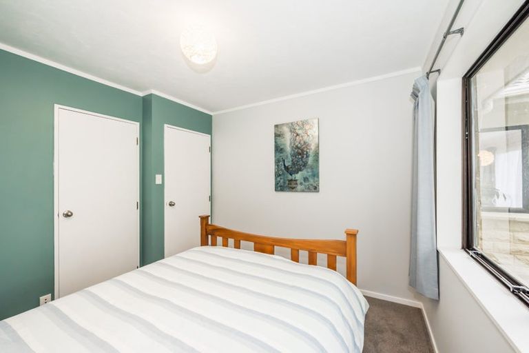 Photo of property in 19a Ruru Street, Waikanae, 5036