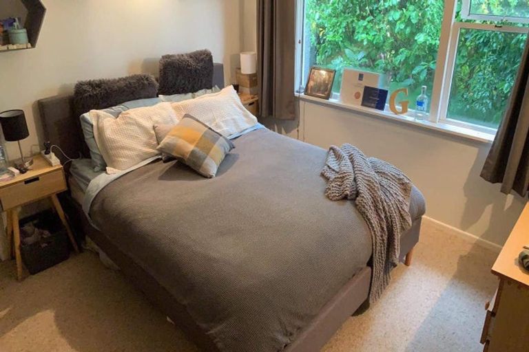 Photo of property in 27 Mahara Avenue, Birkenhead, Auckland, 0626