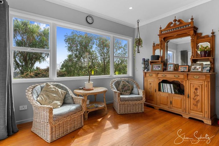 Photo of property in 624 Golden Stairs Road, Mareretu, Maungaturoto, 0589
