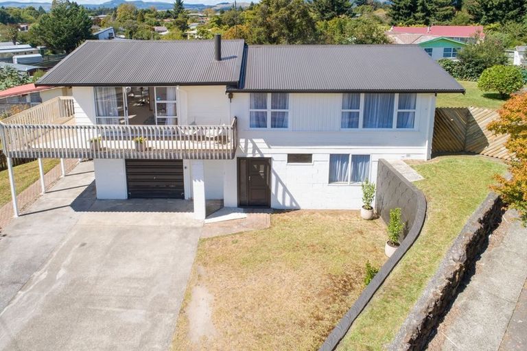 Photo of property in 260 Sunset Road, Sunnybrook, Rotorua, 3015