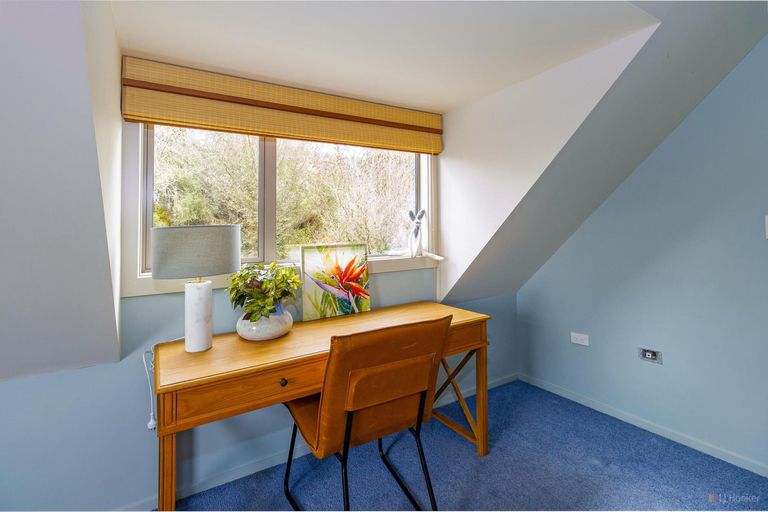 Photo of property in 2 Hislop Street, Geraldine, 7930