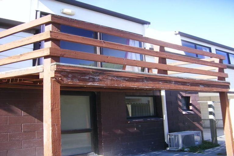 Photo of property in 57 Brockworth Place, Riccarton, Christchurch, 8011