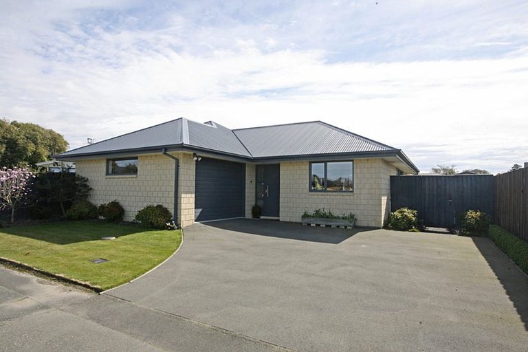 Photo of property in 2 Mahoe Street, Templeton, Christchurch, 8042
