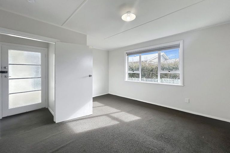 Photo of property in 90a Smart Road, Glen Avon, New Plymouth, 4312