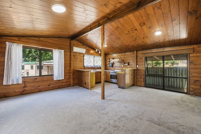 Photo of property in 5 Beryl Place, Pukehangi, Rotorua, 3015