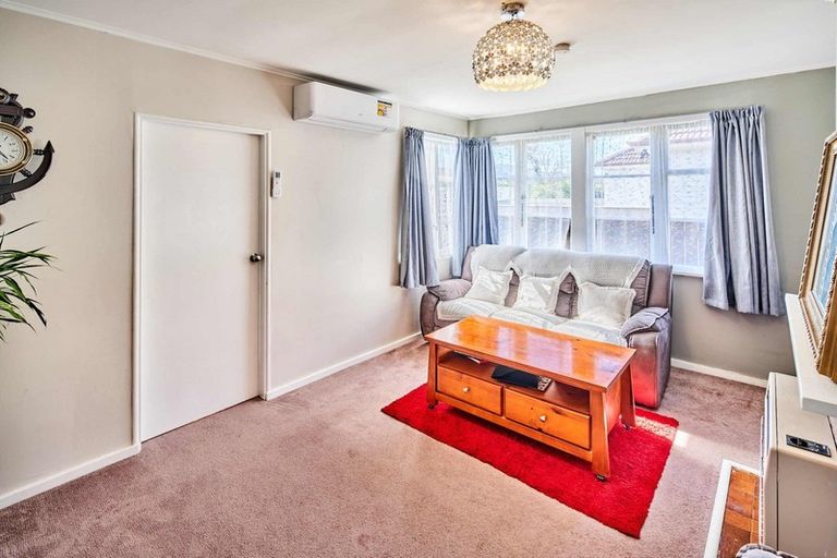 Photo of property in 218 Naenae Road, Naenae, Lower Hutt, 5011