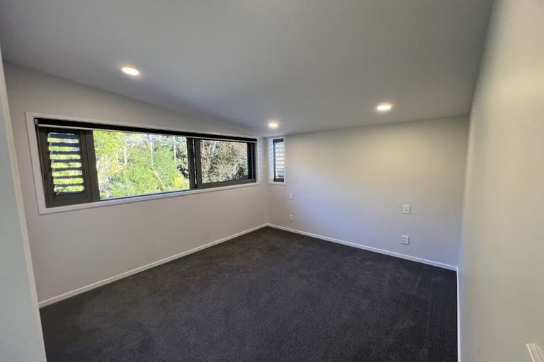 Photo of property in 861 Whangaparaoa Road, Manly, Whangaparaoa, 0930