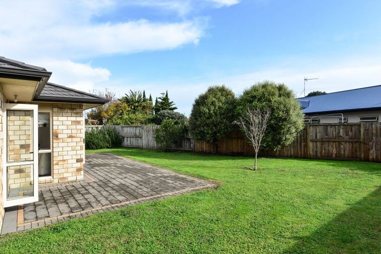 Photo of property in 2 Wentworth Drive, Rototuna North, Hamilton, 3210