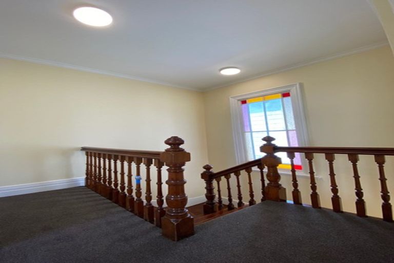 Photo of property in 117 Brougham Street, Mount Victoria, Wellington, 6011