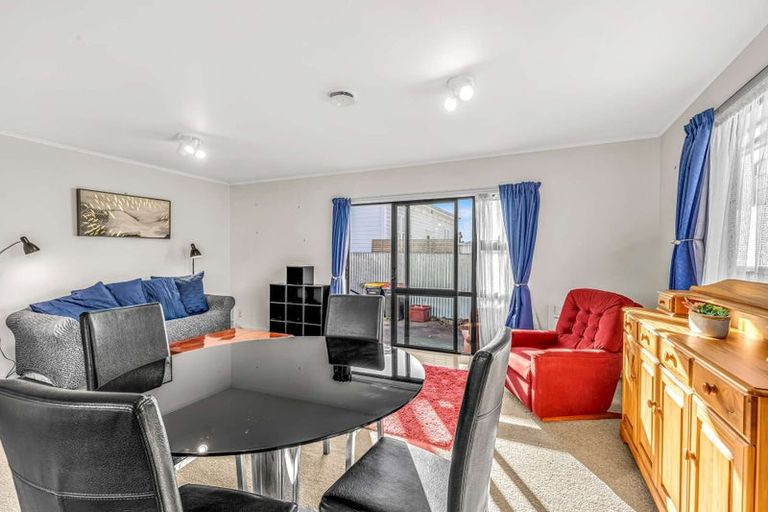 Photo of property in 105 Charles Street, Blenheim, 7201