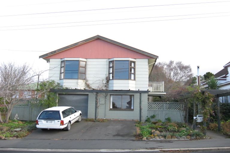 Photo of property in 6 Bruce Street, Roslyn, Dunedin, 9011