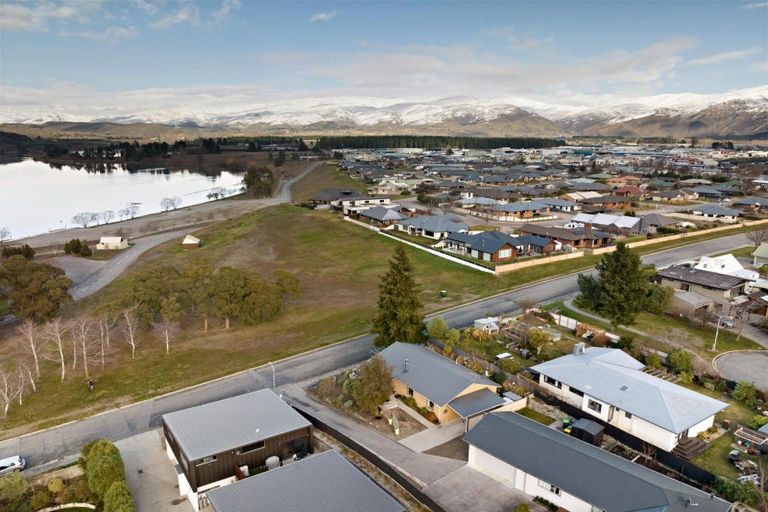 Photo of property in 37 Melmore Terrace, Cromwell, 9310