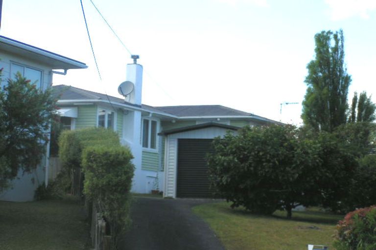 Photo of property in 2/4 Havelock Avenue, Forrest Hill, Auckland, 0620