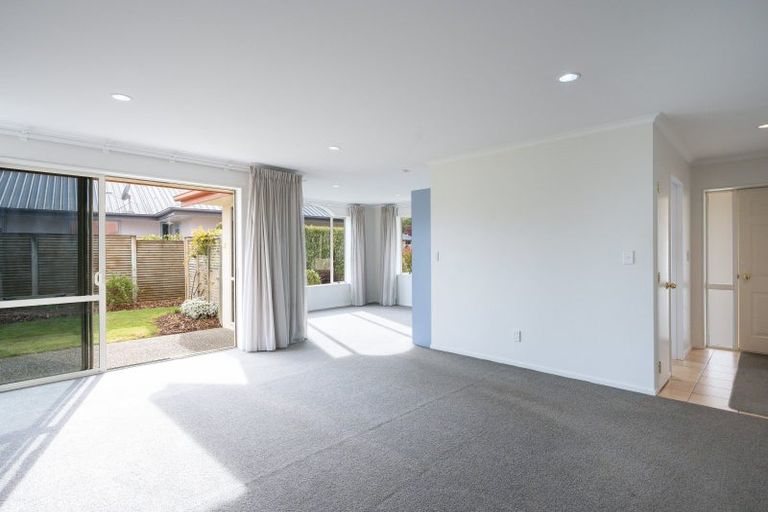 Photo of property in 17 Covent Drive, Stoke, Nelson, 7011