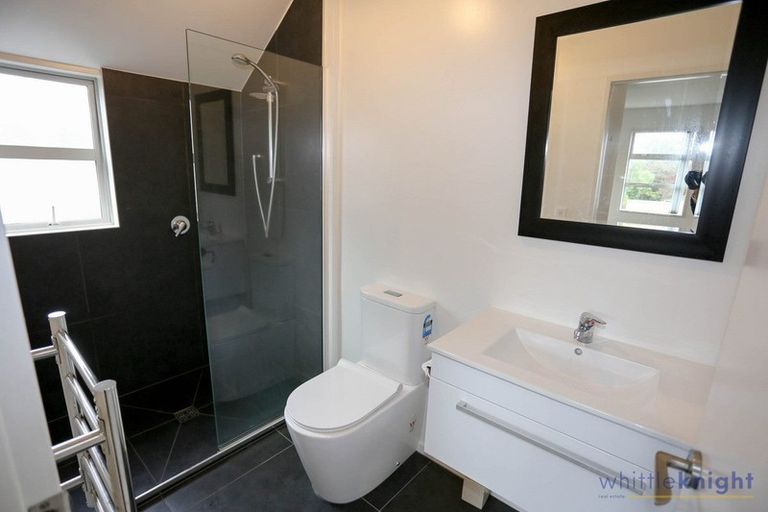 Photo of property in 484 Barbadoes Street, Edgeware, Christchurch, 8013