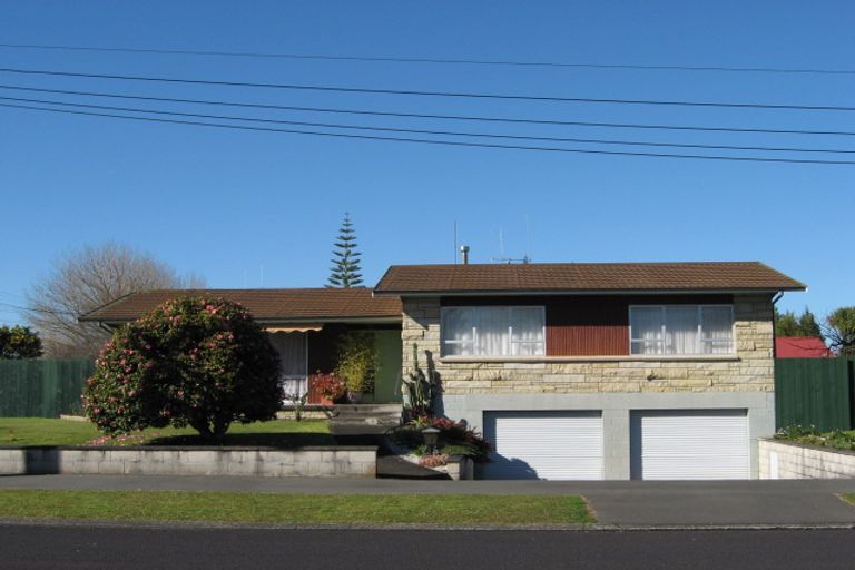 Photo of property in 1 Ashbury Avenue, Silverdale, Hamilton, 3216