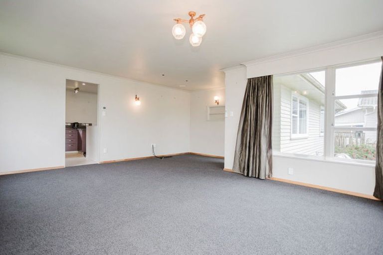 Photo of property in 9 Ries Street, Dannevirke, 4930
