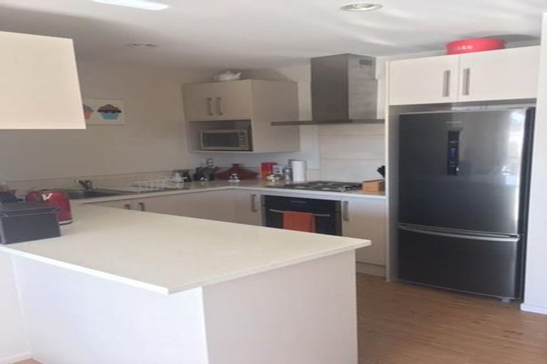 Photo of property in 57 Hayr Road, Three Kings, Auckland, 1042