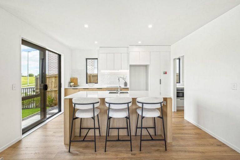 Photo of property in 19 Karamu Street, Flat Bush, 2019
