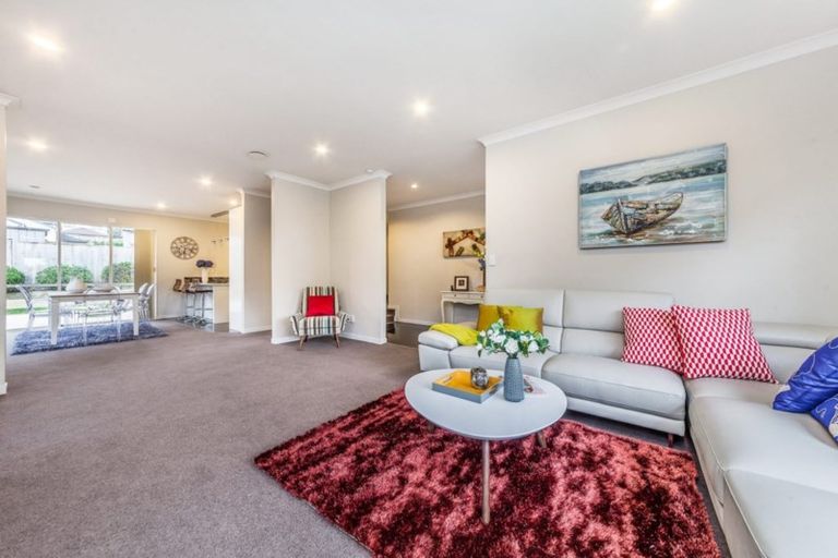 Photo of property in 41 Terrasini Drive, Flat Bush, Auckland, 2019