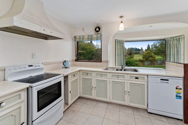 Photo of property in 16 Gwendoline Street, Glenholme, Rotorua, 3010