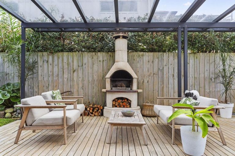 Photo of property in 20d Manukau Road, Raglan, 3225