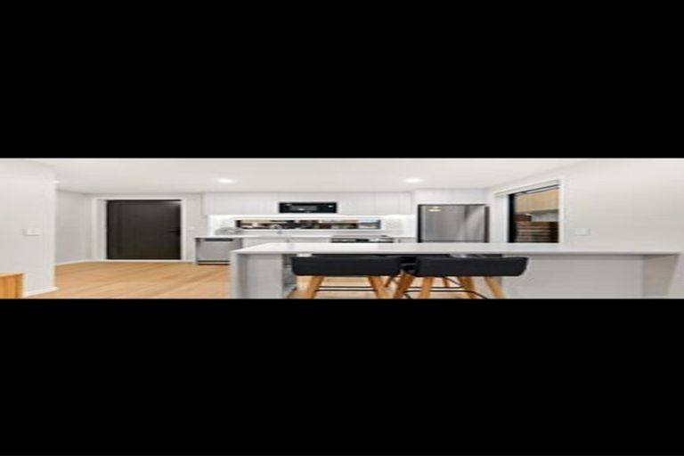 Photo of property in 4/23 Parson Lane, Papatoetoe, Auckland, 2025