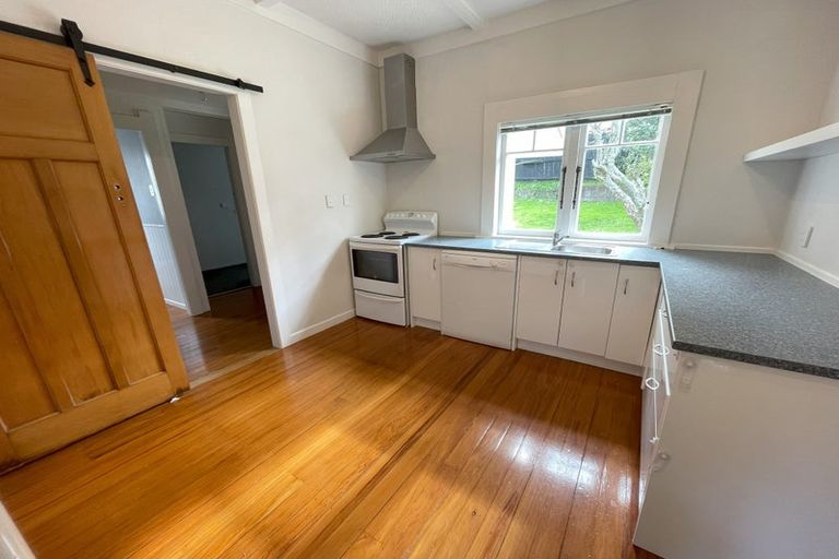 Photo of property in 41 Hillsborough Road, Hillsborough, Auckland, 1042