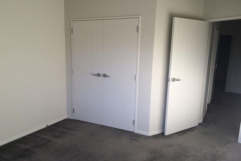 Photo of property in 22/45a Swanson Road, Henderson, Auckland, 0610